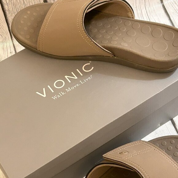 Sandals Vionic Brand - Picture 1 of 4